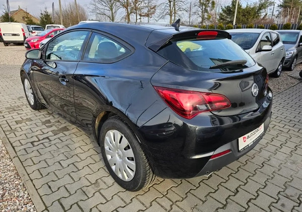 Opel Astra cena 29900 przebieg: 183000, rok produkcji 2012 z Orzysz małe 106